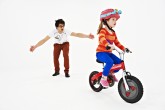 Как научить ребенка езде на велосипеде