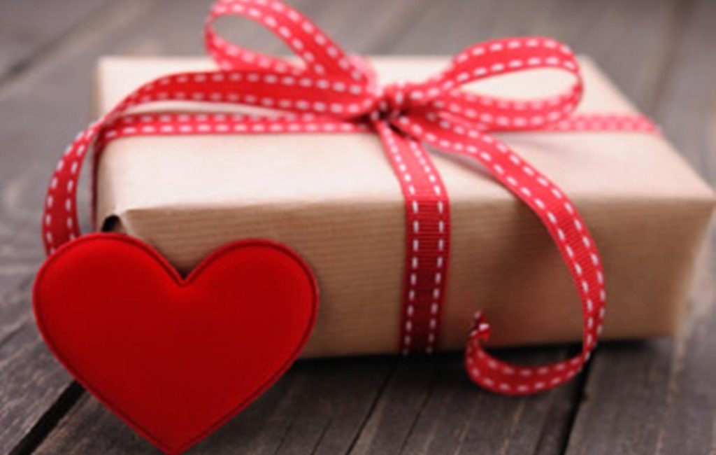 Что подарить любимому на день Святого Валентина?